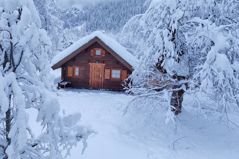 Photo of Others in Les Tines