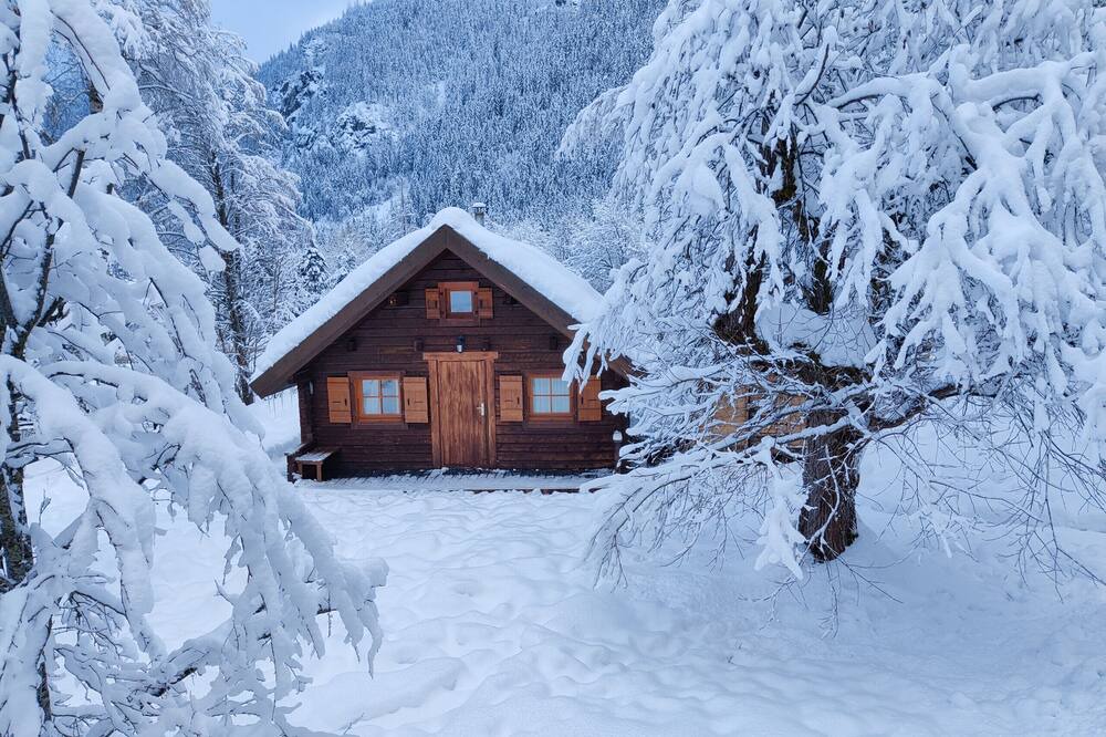 Photo of Others in Les Tines