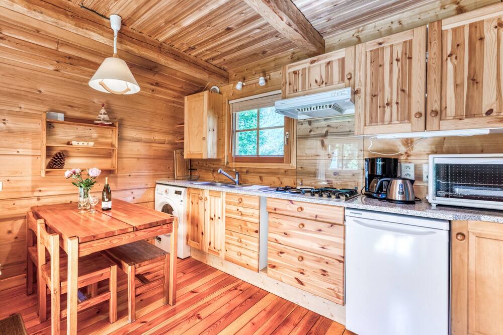 Photo of Others in Les Tines