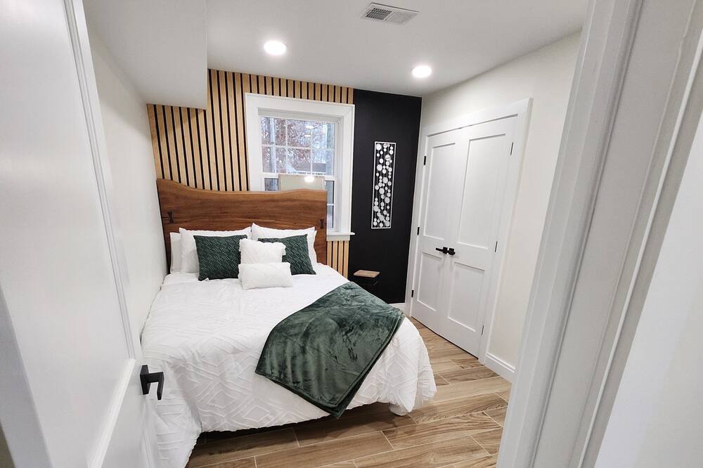 Photo of Bedroom in Ruby