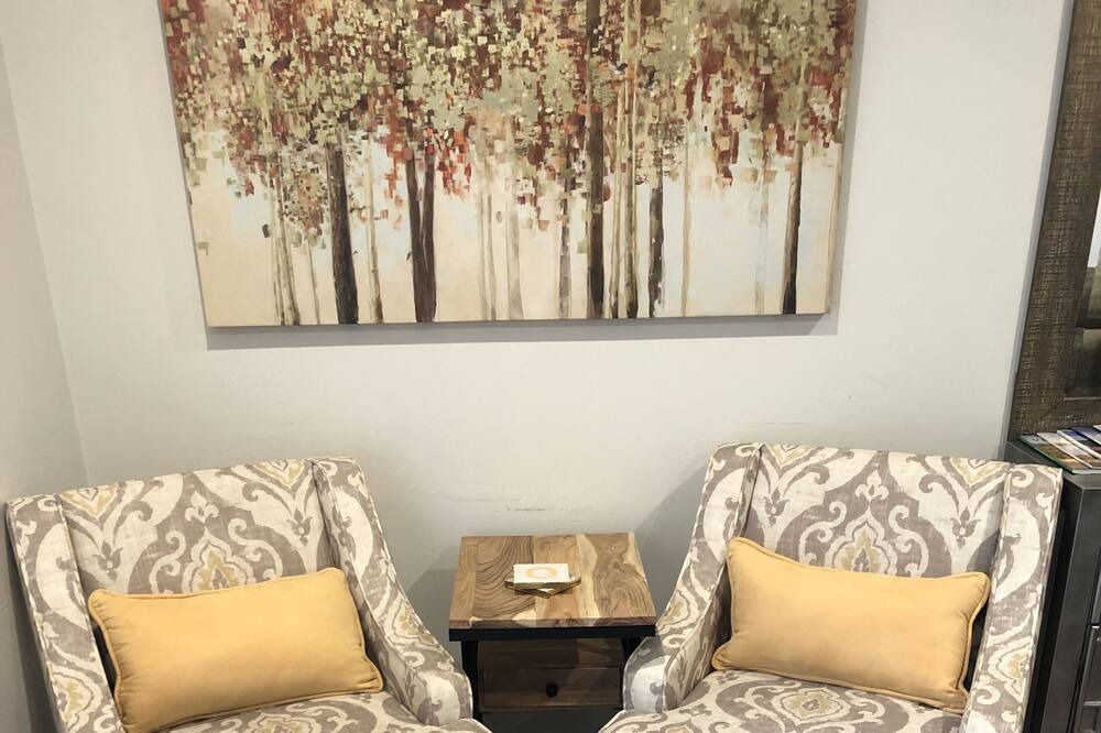 Photo of Livingroom in Eugene