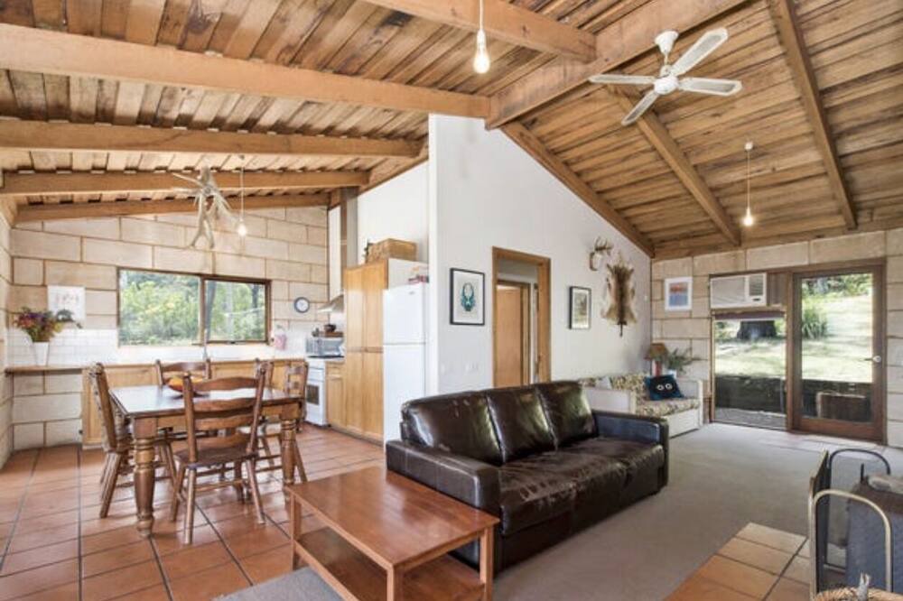 Photo of Livingroom in Hordern Vale