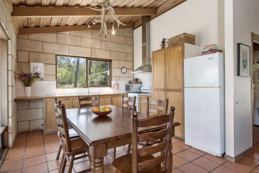 Photo of Kitchen in Hordern Vale