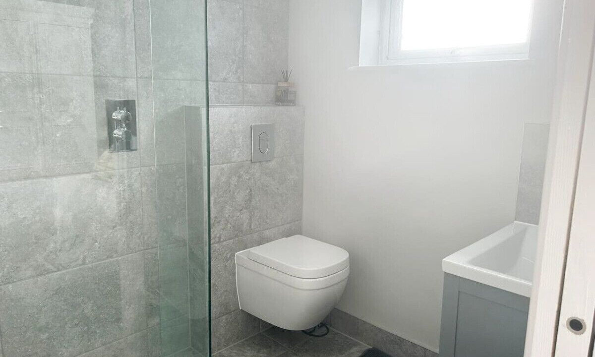 Photo of Bathroom in Horley