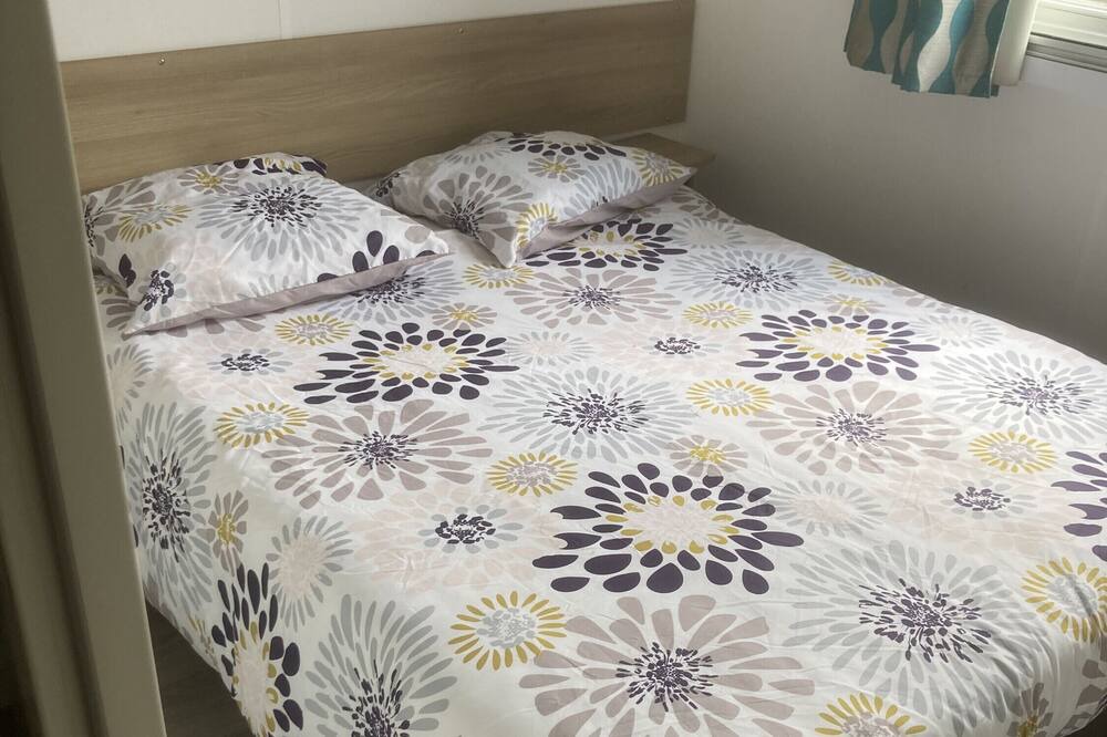 Photo of Bedroom in Gastes