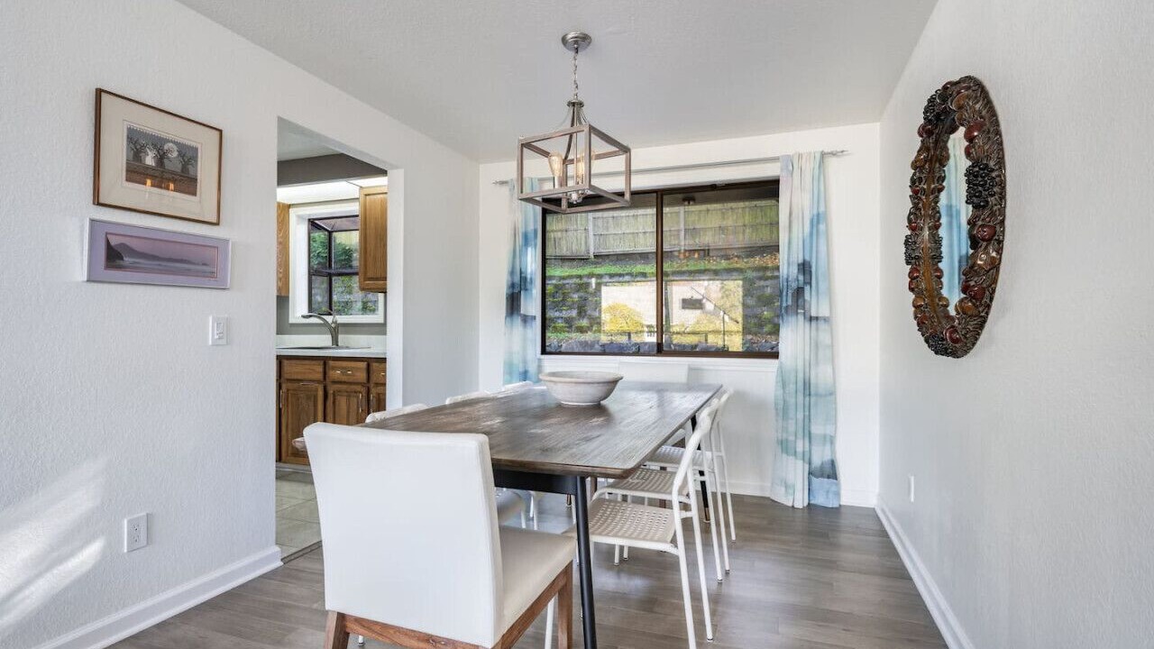 Photo of Others in Phinney Ridge