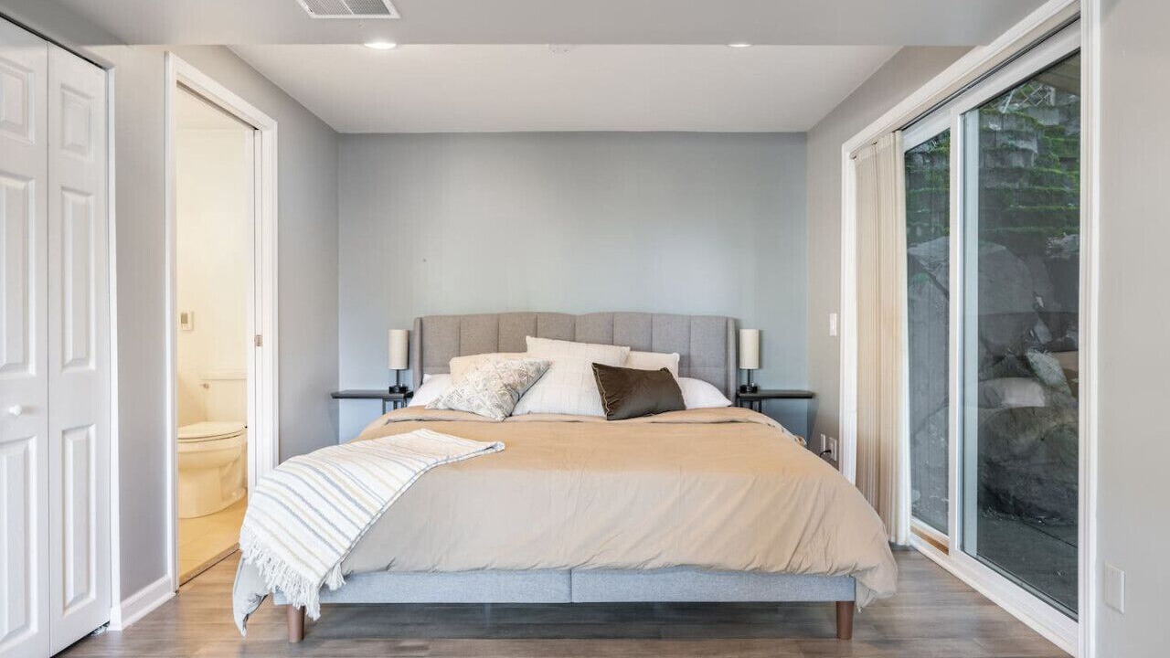 Photo of Others in Phinney Ridge