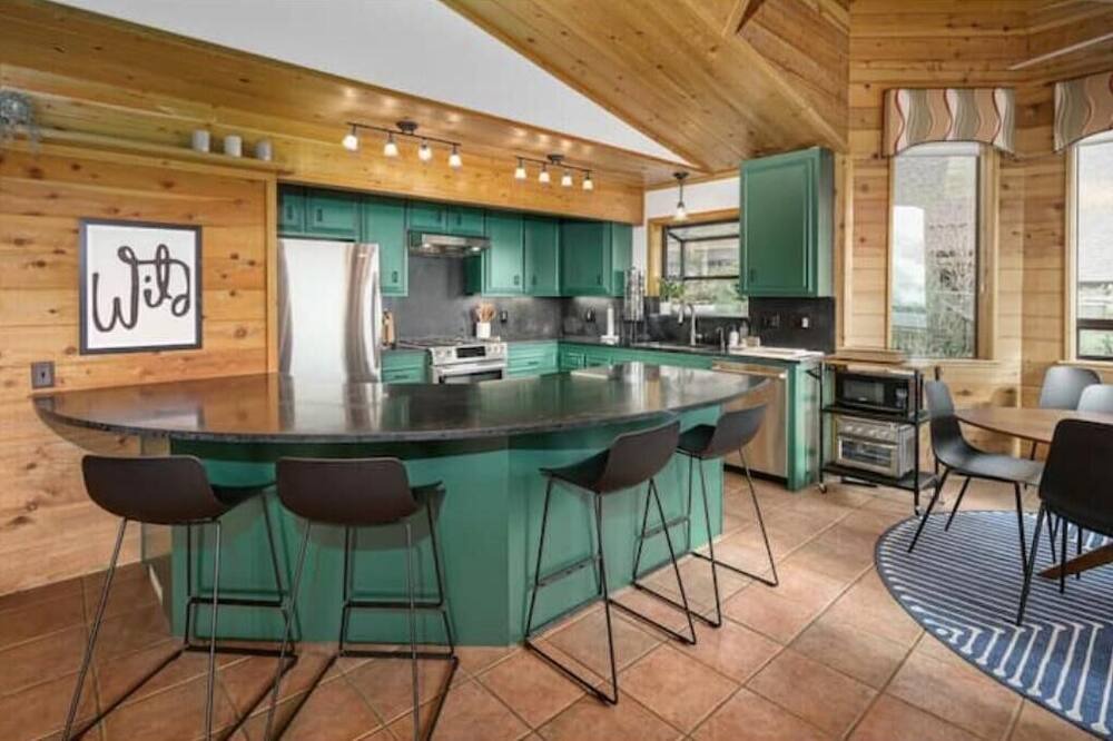 Photo of Kitchen in Idyllwild