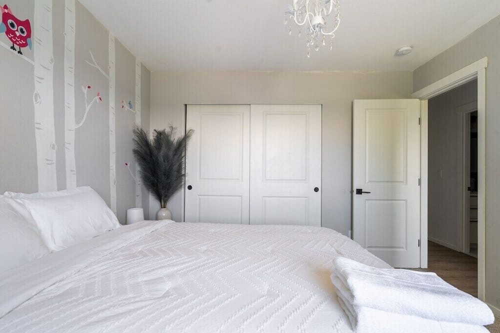 Photo of Bedroom in West Lake Stevens