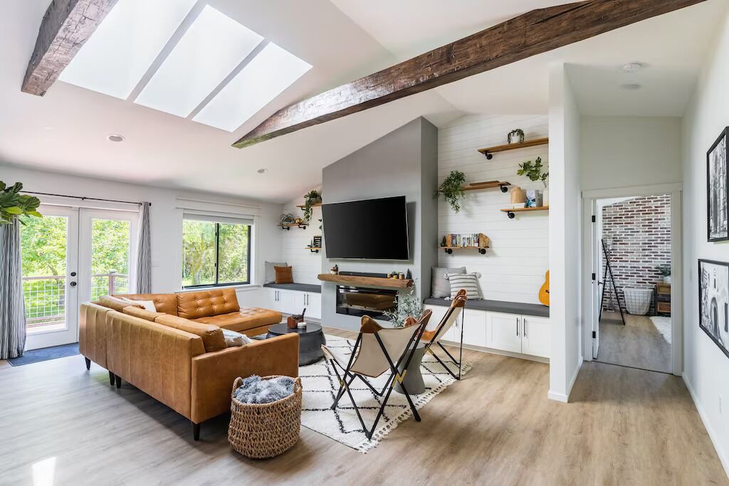 Photo of Livingroom in West Lake Stevens