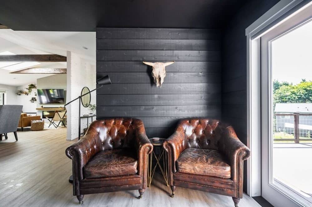 Photo of Livingroom in West Lake Stevens