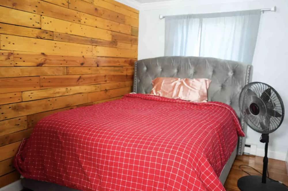 Photo of Bedroom in Putnam Valley