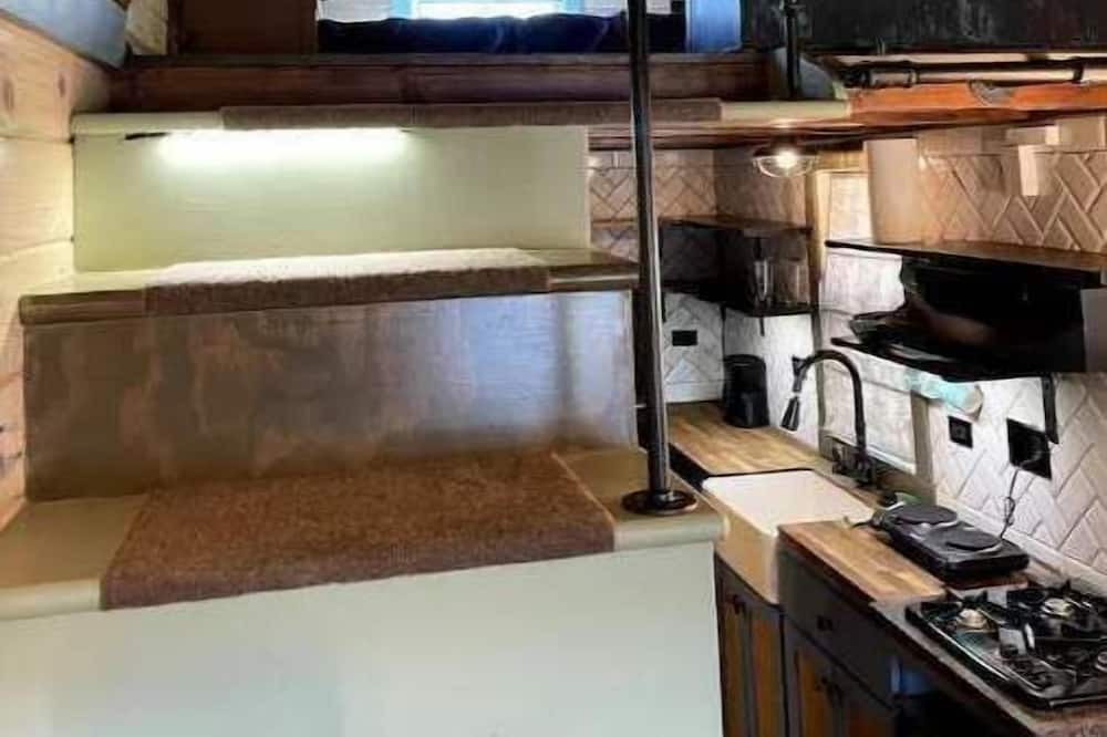 Photo of Kitchen in Lindon