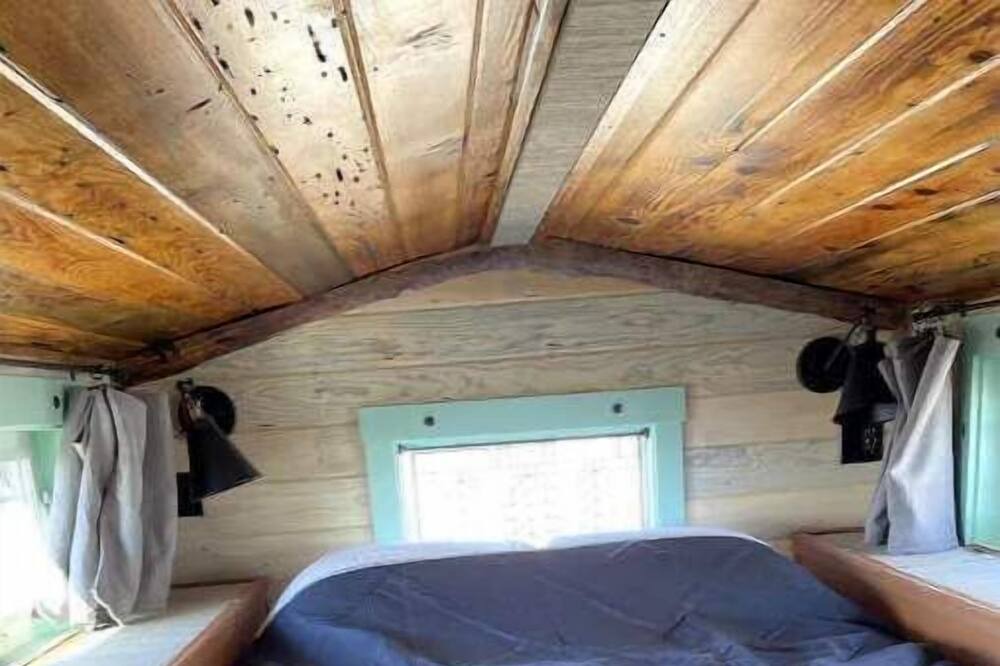 Photo of Bedroom in Lindon