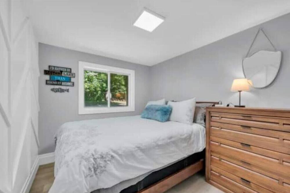 Photo of Bedroom in Centre Hastings
