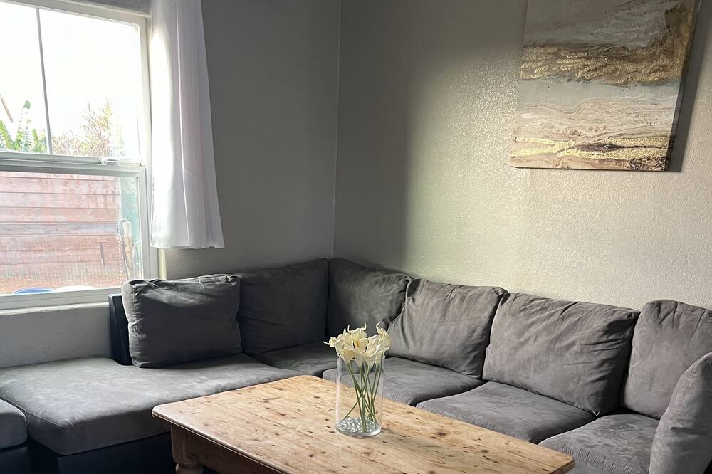 Photo of Livingroom in Sacramento