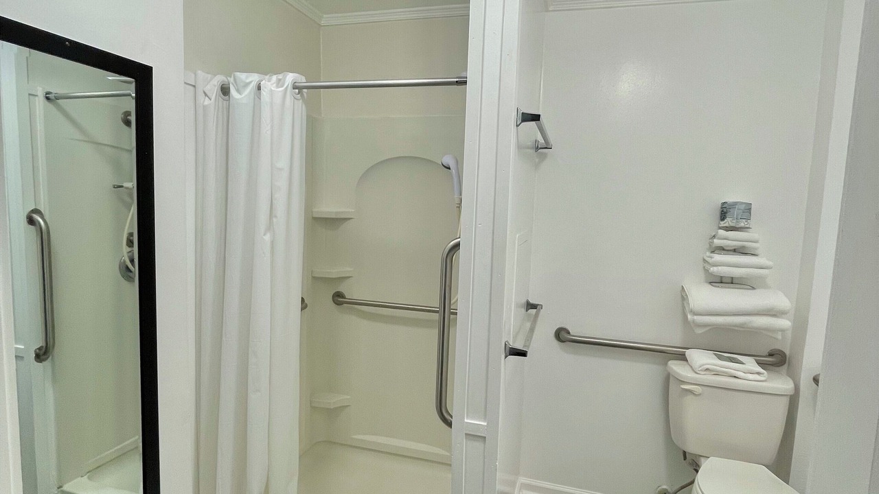 Photo of Bathroom in Long Beach