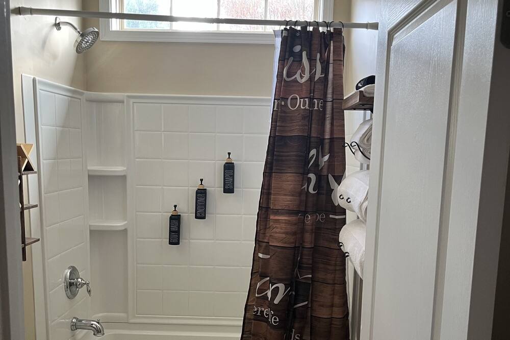 Photo of Bathroom in Northeast Raleigh
