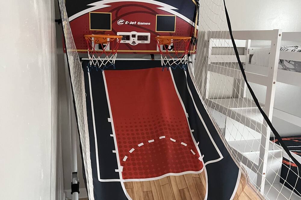 Photo of Bedroom in Northeast Raleigh