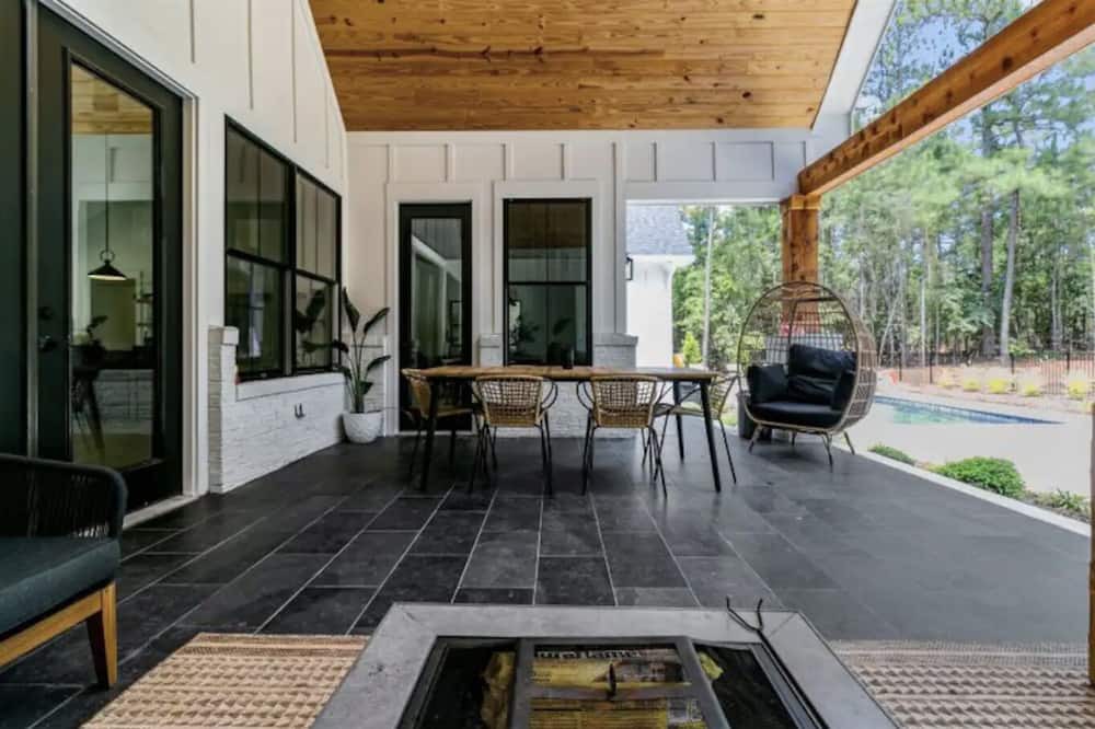 Photo of Patio Balcony in Lemon Springs