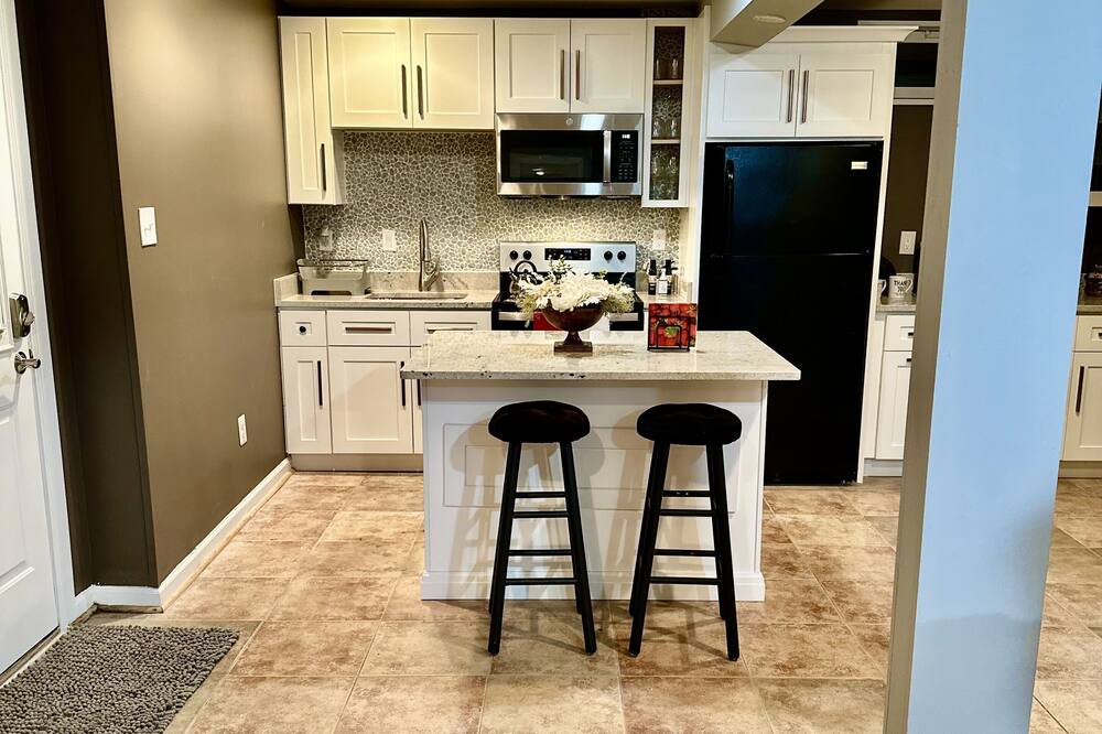 Photo of Kitchen in Rosaryville