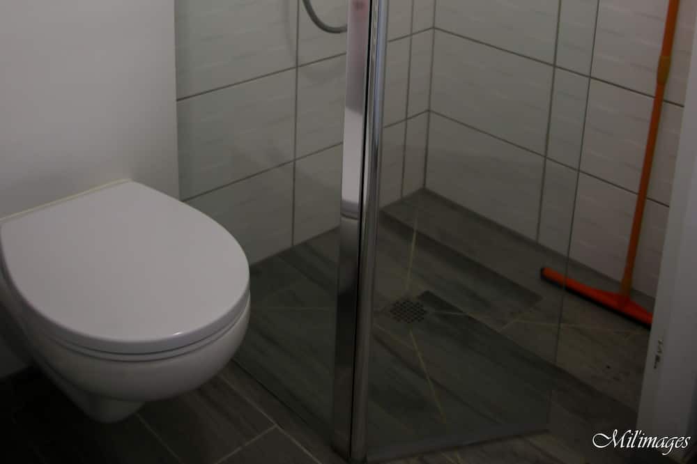 Photo of Bathroom in Rai