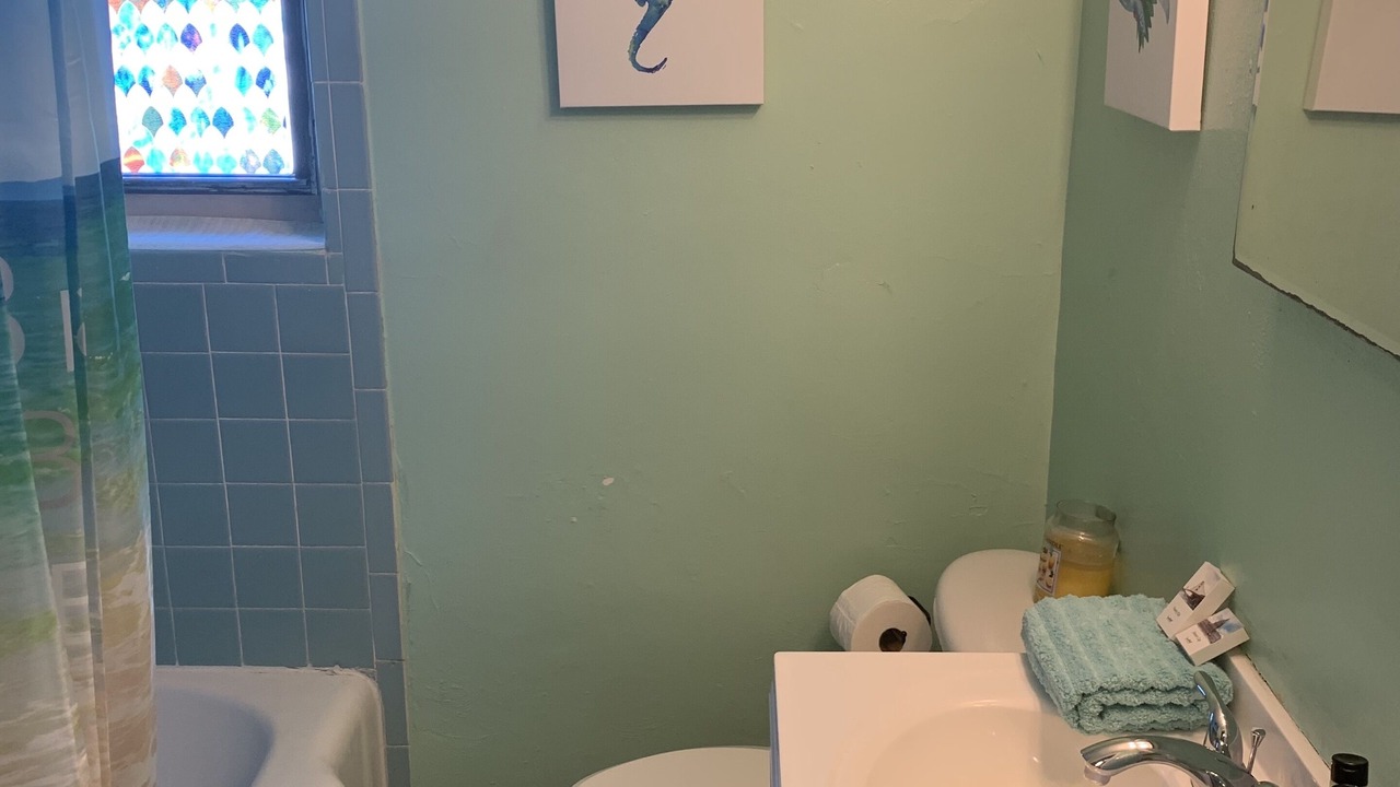 Photo of Bathroom in Cottage Line