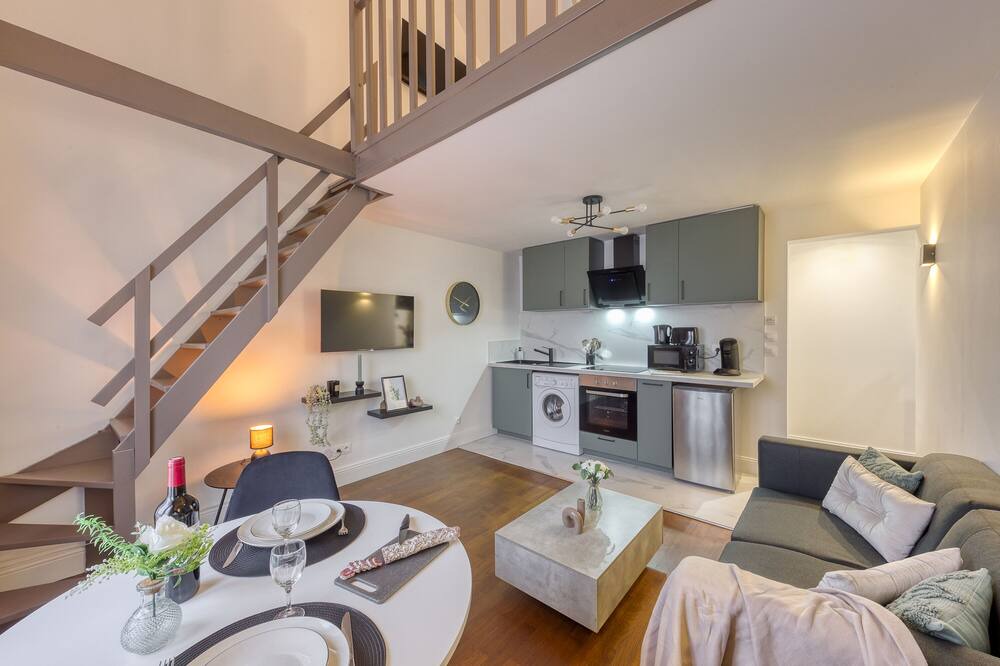 Photo of Livingroom in Morsang-sur-Seine