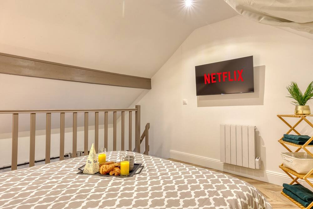 Photo of Bedroom in Morsang-sur-Seine