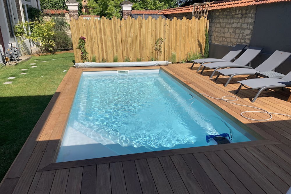 Photo of Outdoor in Clamart