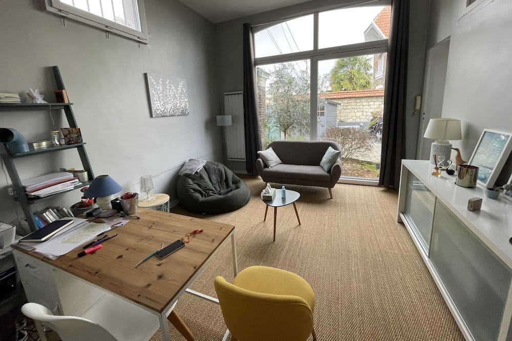 Photo of Others in Clamart