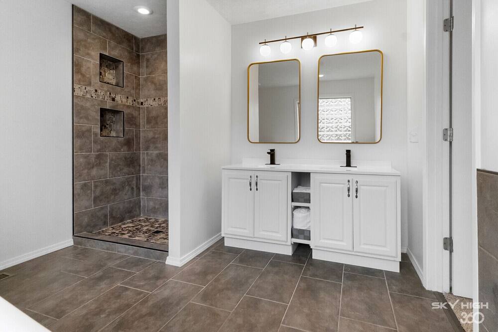 Photo of Bathroom in Cotter