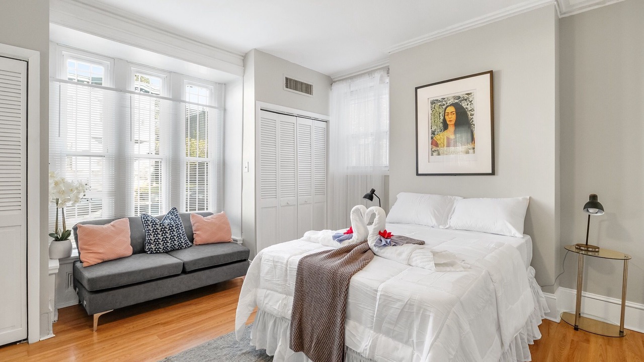 Photo of Others in Powelton Village