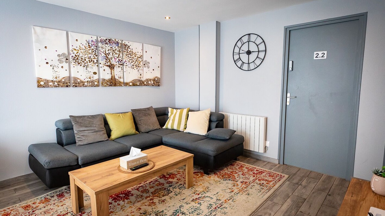 Photo of Bedroom in Villeneuve-le-Roi