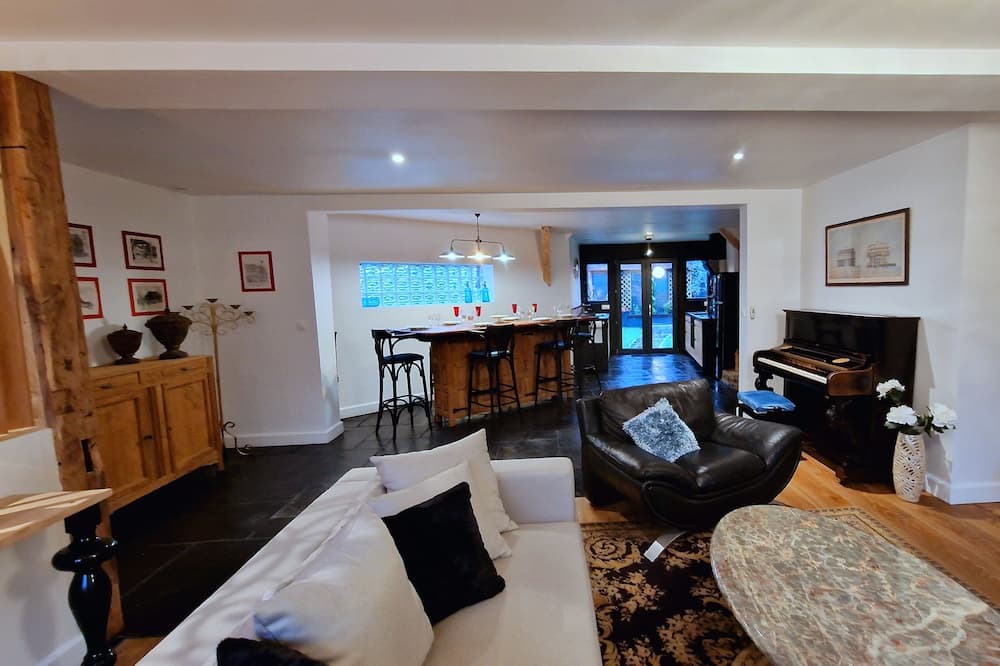 Photo of Livingroom in Saint-Philbert-sur-Risle