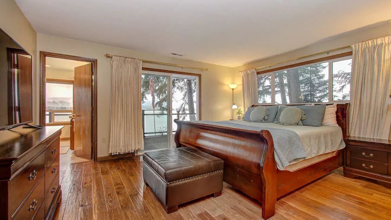 Photo of Others in Cathlamet