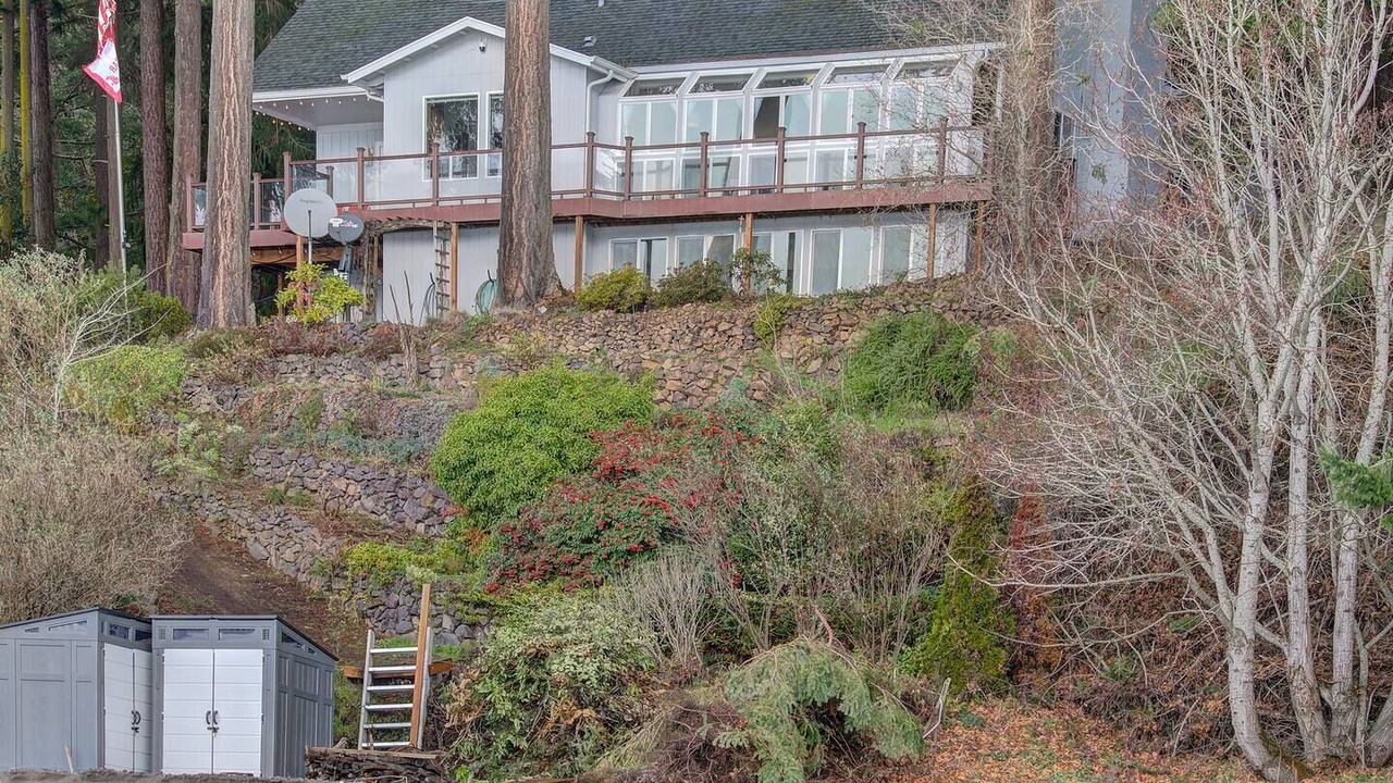 Photo of Outdoor in Cathlamet