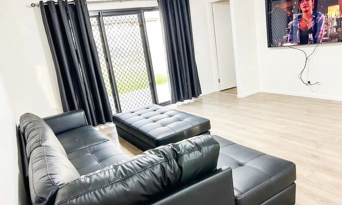 Photo of Livingroom in Waterford West