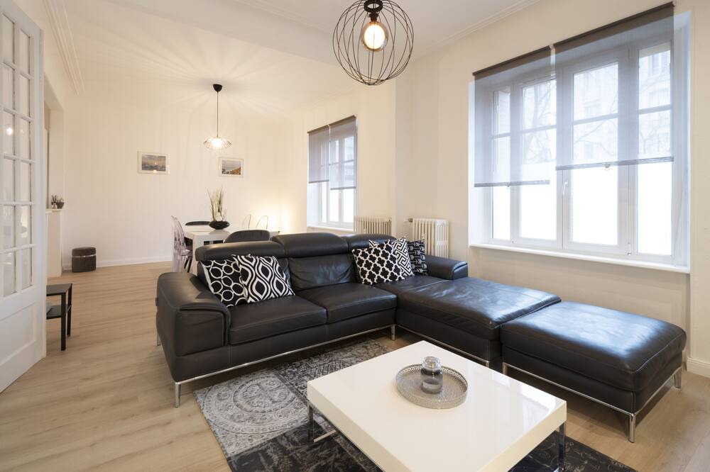 Photo of Livingroom in Nouvelle Ville