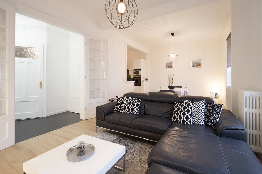 Photo of Livingroom in Nouvelle Ville