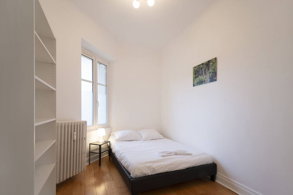 Photo of Bedroom in Nouvelle Ville