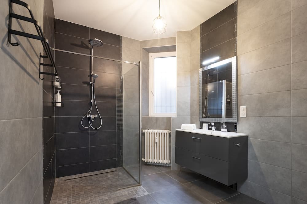 Photo of Bathroom in Nouvelle Ville