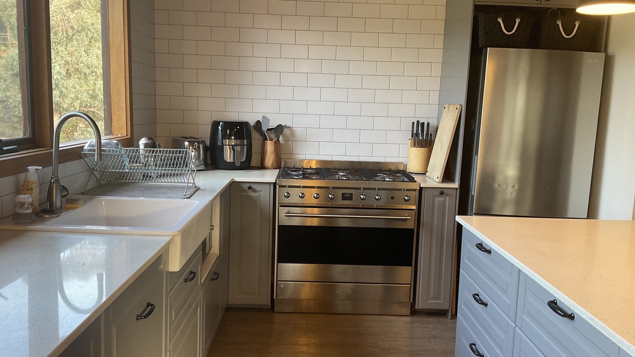 Photo of Kitchen in Howqua Inlet