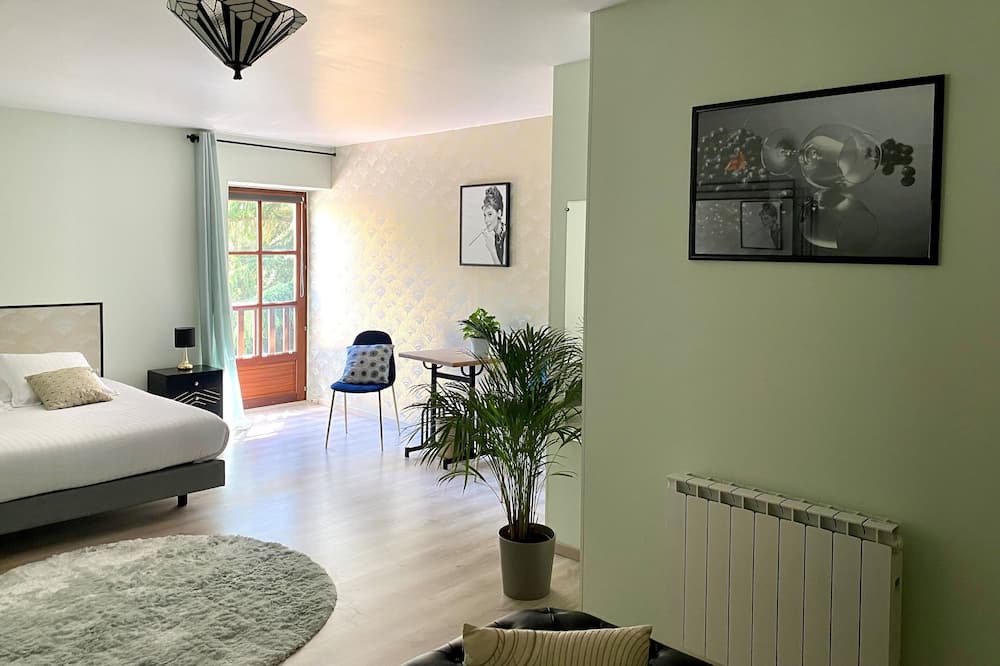 Photo of Bedroom in Montagny-les-Beaune