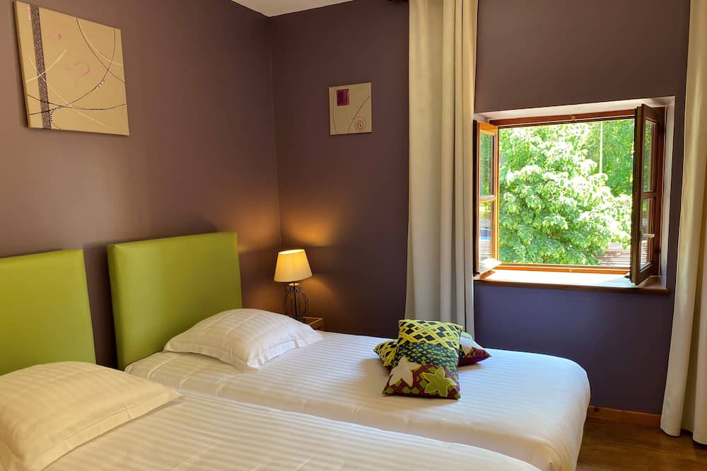 Photo of Bedroom in Montagny-les-Beaune