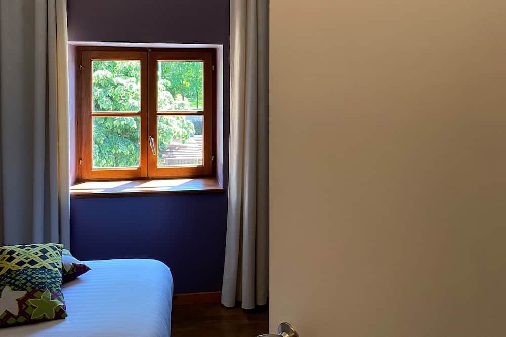 Photo of Bedroom in Montagny-les-Beaune