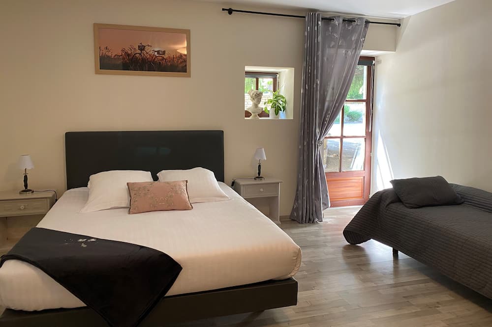 Photo of Bedroom in Montagny-les-Beaune