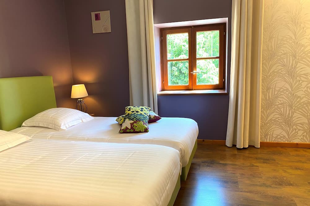 Photo of Bedroom in Montagny-les-Beaune