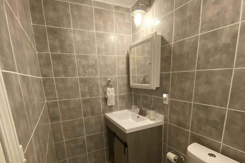 Photo of Bathroom in Logansport