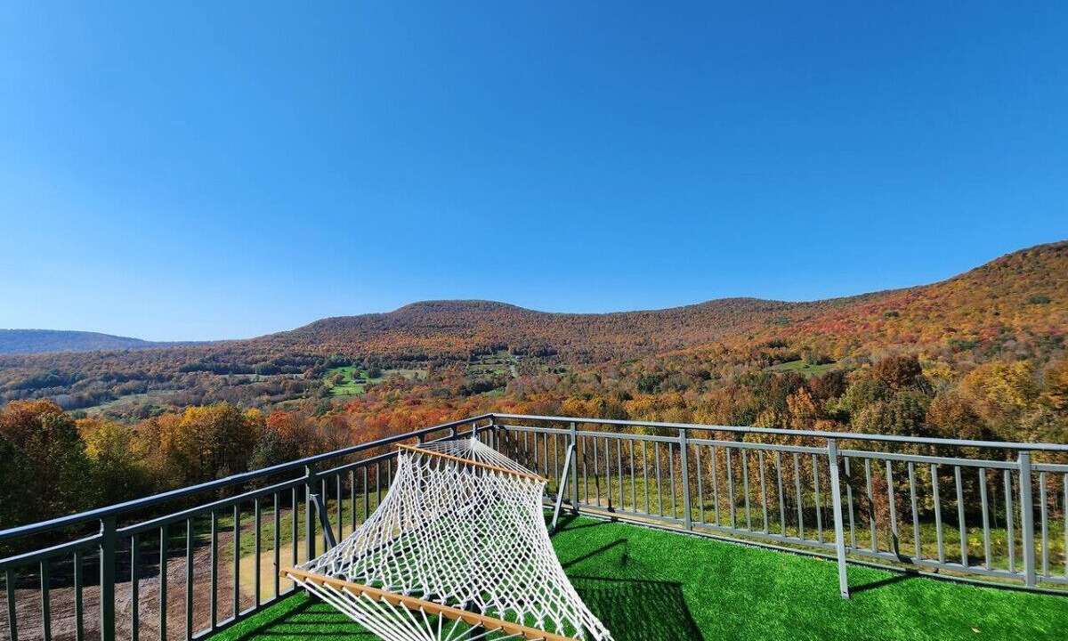 Photo of Outdoor in Roxbury